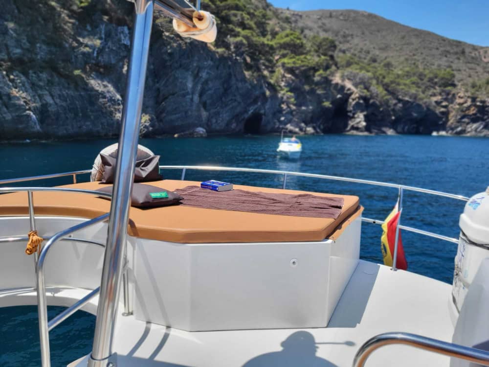 8,5 часов солнца и бирюзовых вод вокруг Л'Эскалы