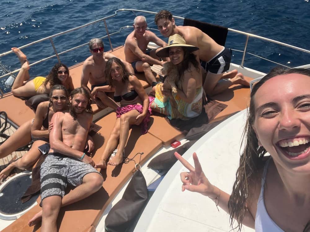 8,5 часов солнца и бирюзовых вод вокруг Л'Эскалы