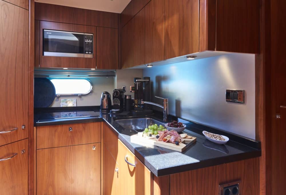 Um dia no mar partindo da marina de Grand Harbour