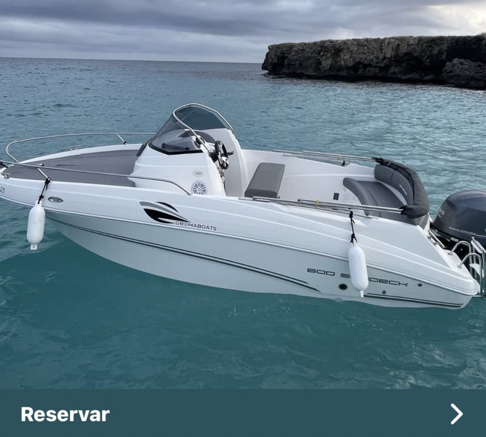 8 ore di sole e acque turchesi intorno alla Ciutadella di Minorca