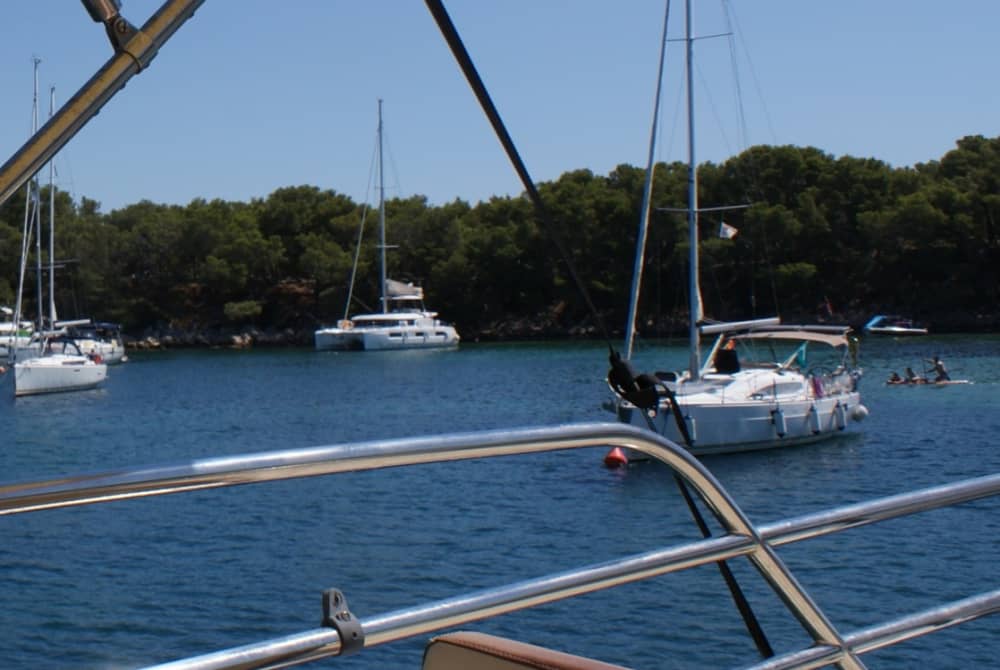 Luxe op zee: ontdek Novigrad aan boord van een luxe motorjacht.