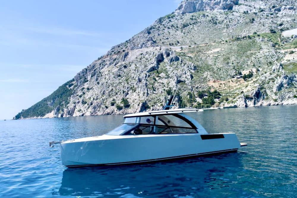 South side Brač and North side Hvar