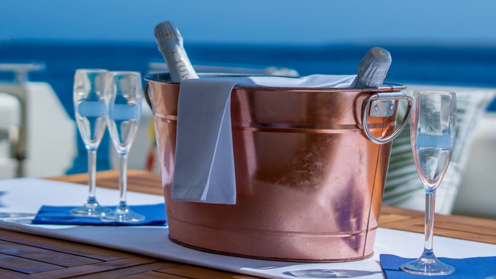 Ferretti 62 - Apportez simplement votre envie de vous amuser. Nous nous occupons du reste.