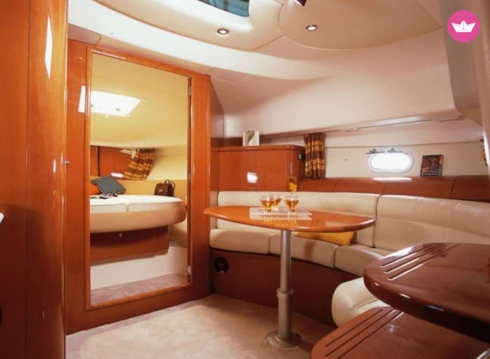 Nadar y descubrir: excursión privada de medio día en barco por la Costa Blanca Sur