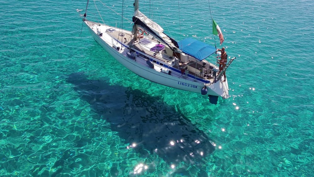 Ray of Sunshine: your perfect moment between the Sky and the Sea!