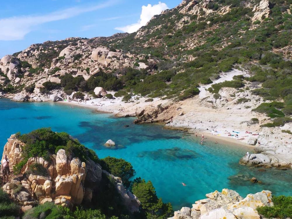 Půldenní kouzlo v okolí La Maddaleny a prožijte pravý italský zážitek