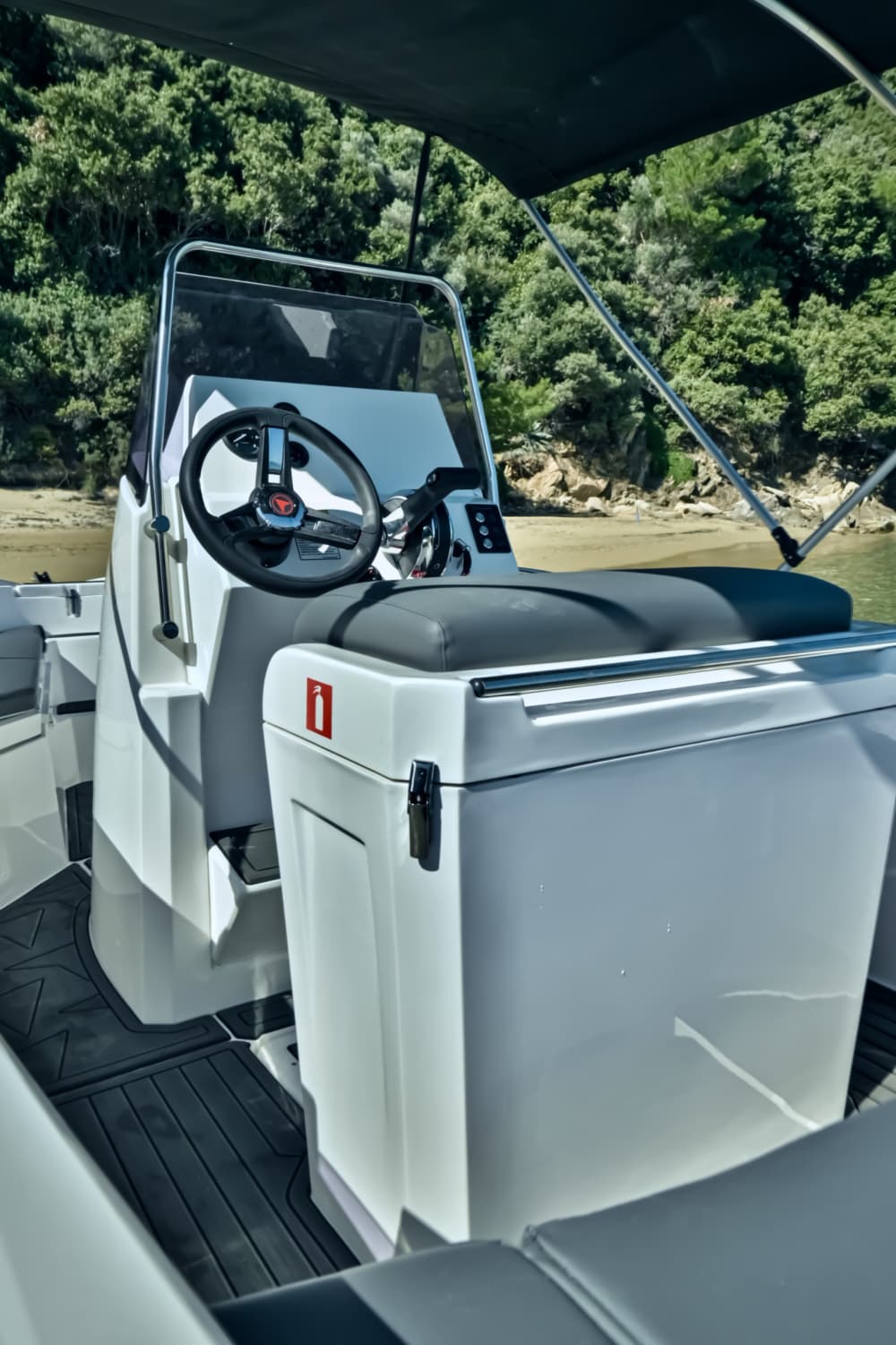 White, blue, and divine: A full day on a motorboat