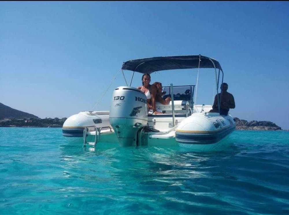 Una giornata ad Argentiera su un motoscafo