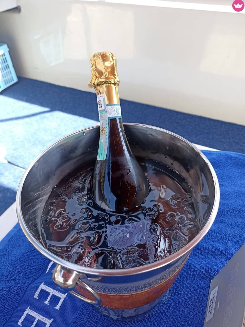 Aventura de barco com festa de dia inteiro: pôr do sol e karaokê noturno em Budva