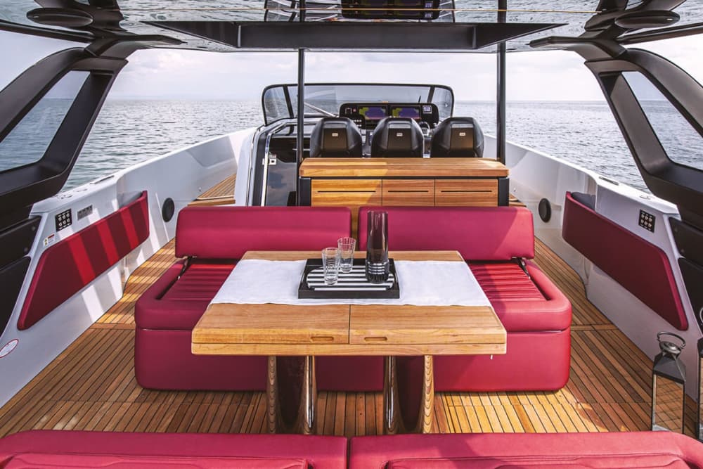 Całodniowa prywatna ucieczka jachtem – odkryj Maltę lub Gozo na pokładzie Cranchi A46