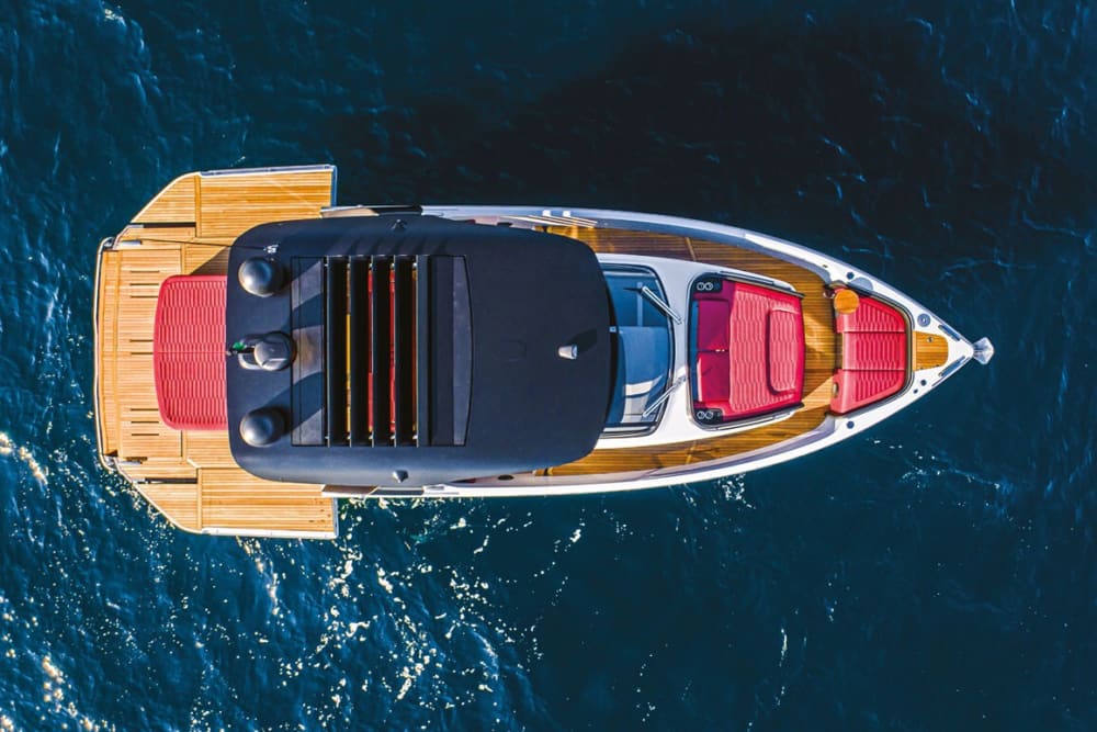 Całodniowa prywatna ucieczka jachtem – odkryj Maltę lub Gozo na pokładzie Cranchi A46