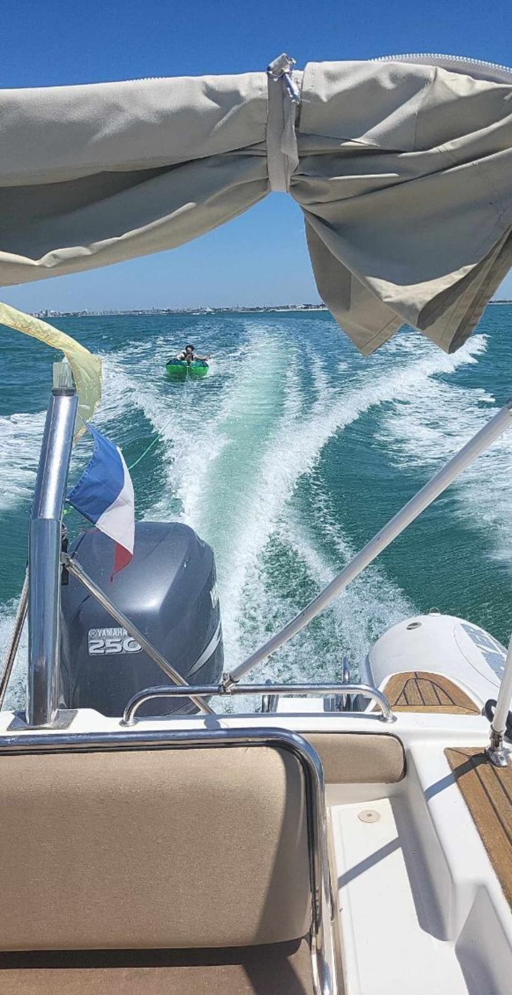 Pura gioia di navigare: vivi la magia di La Rochelle