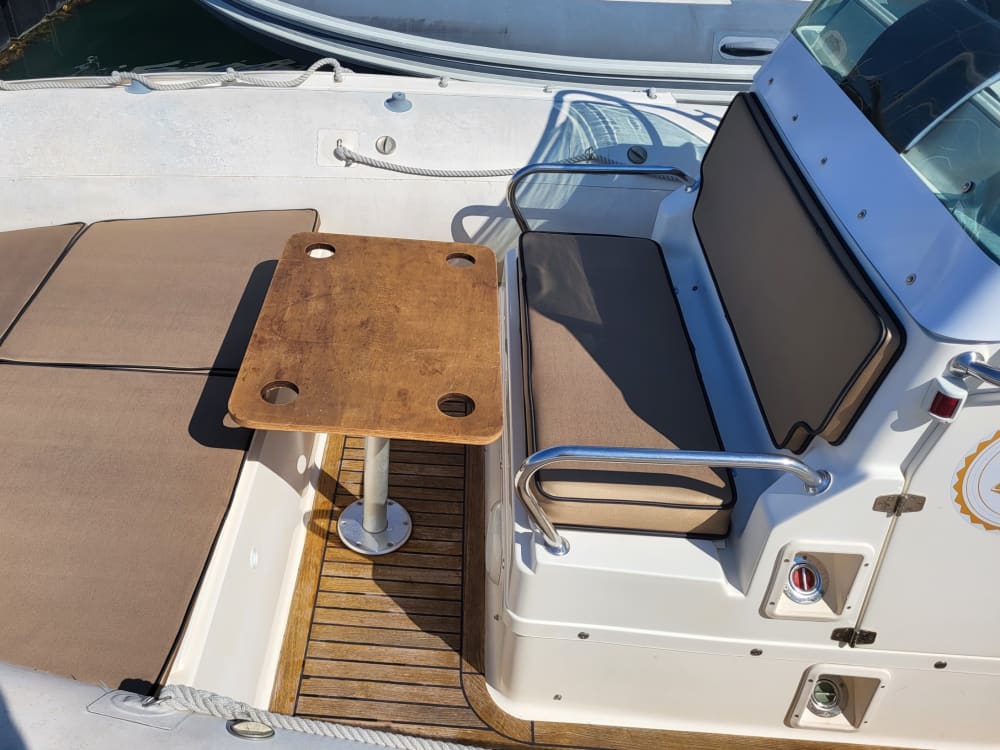 Pura gioia di navigare: vivi la magia di La Rochelle