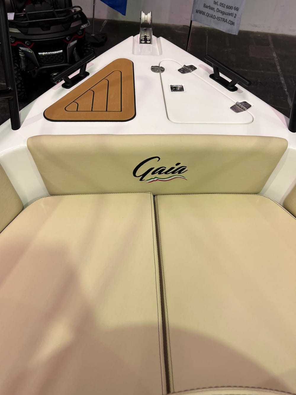 Discover Makarska: A full day of sun on a motorboat