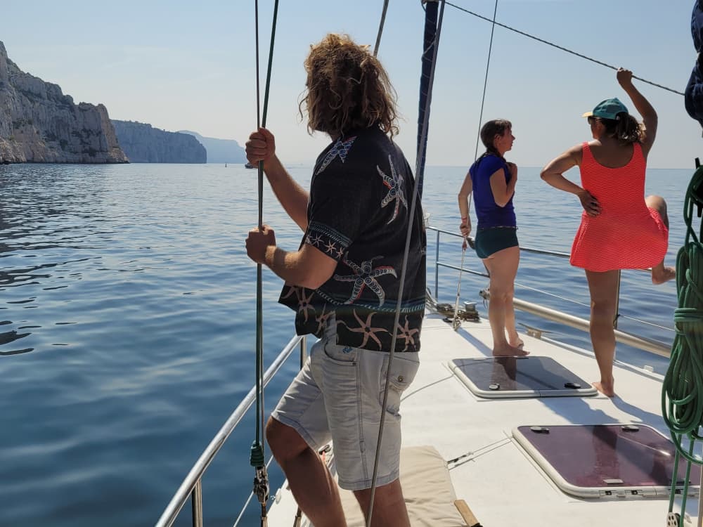 Sailing and snorkeling excursion in the Calanques