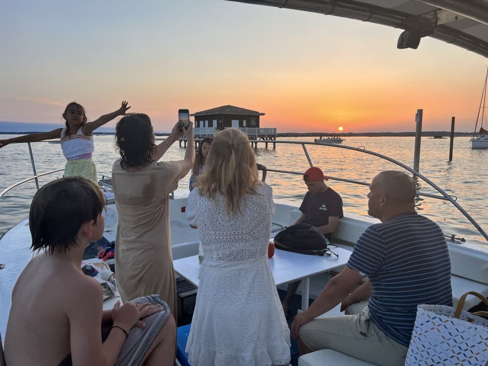 An unforgettable 3 to 6-hour day aboard the Speranza. Perfect for families, friends, hen/stag parties, corporate events…