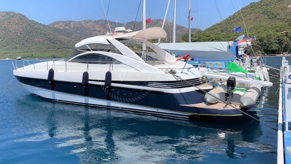 Γαλήνη του Αιγαίου: 6ωρη ιδιωτική περιήγηση με γιοτ από τις μαρίνες Setur στο Κουσάντασι – Εξερευνήστε τρεις γραφικούς κόλπους