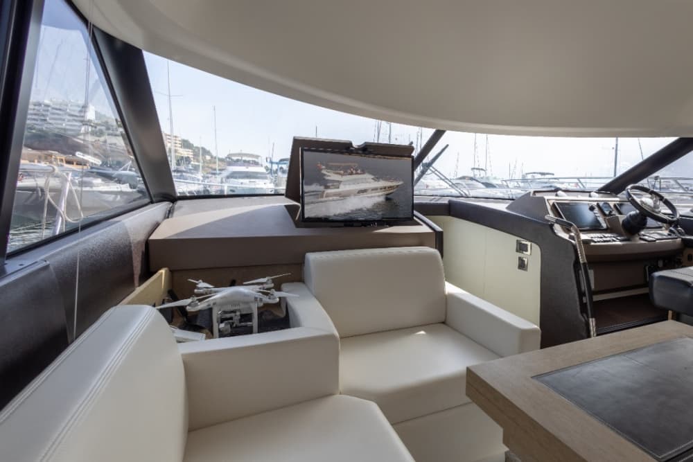 Эксклюзивный круиз на яхте: из Канн в Монако за 7 часов роскоши