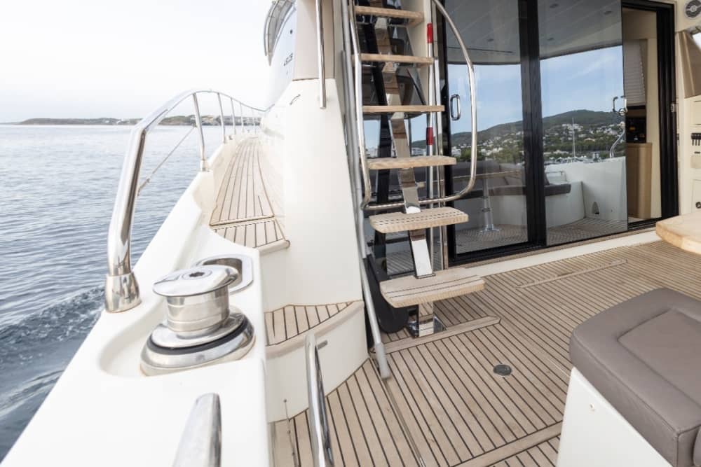 Эксклюзивный круиз на яхте: из Канн в Монако за 7 часов роскоши