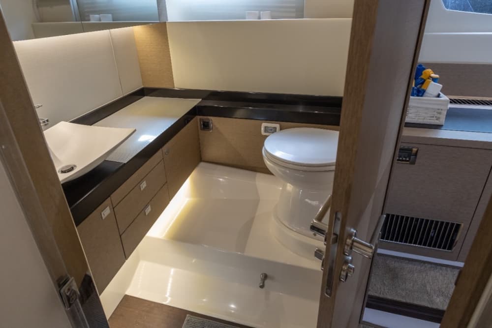 Эксклюзивный круиз на яхте: из Канн в Монако за 7 часов роскоши