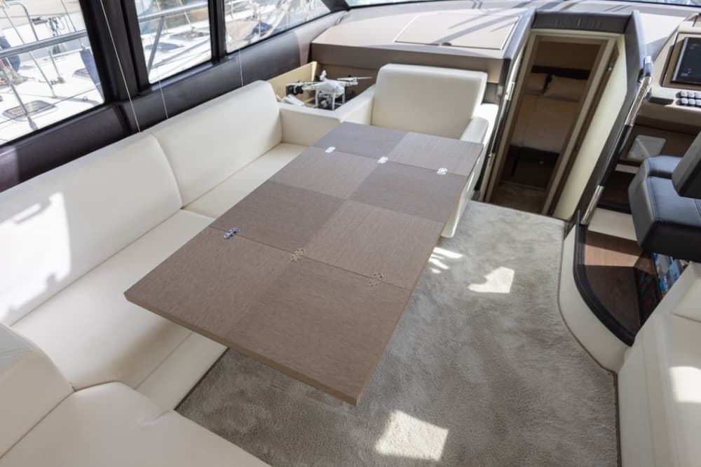 Эксклюзивный круиз на яхте: из Канн в Монако за 7 часов роскоши