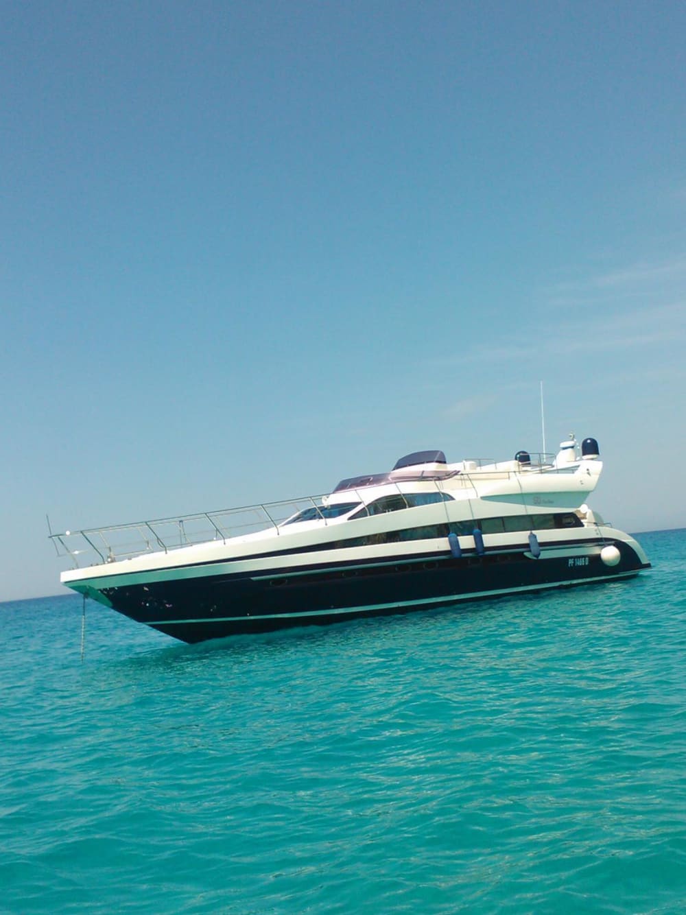 Excursion d'une journée en yacht de Porto Badino à Ponza et Palmarola