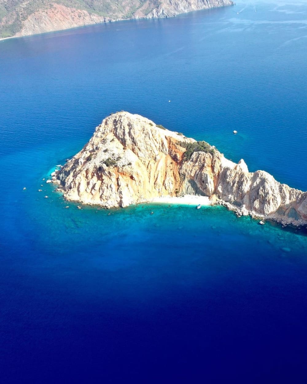 Σουλουάντα - Τουρκικές Μαλδίβες (από το λιμάνι του Κεμέρ)