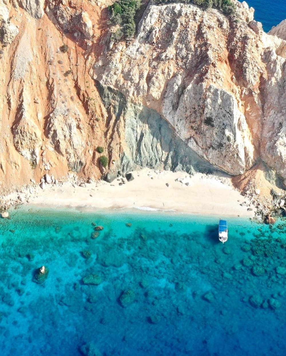 Σουλουάντα - Τουρκικές Μαλδίβες (από το λιμάνι του Κεμέρ)