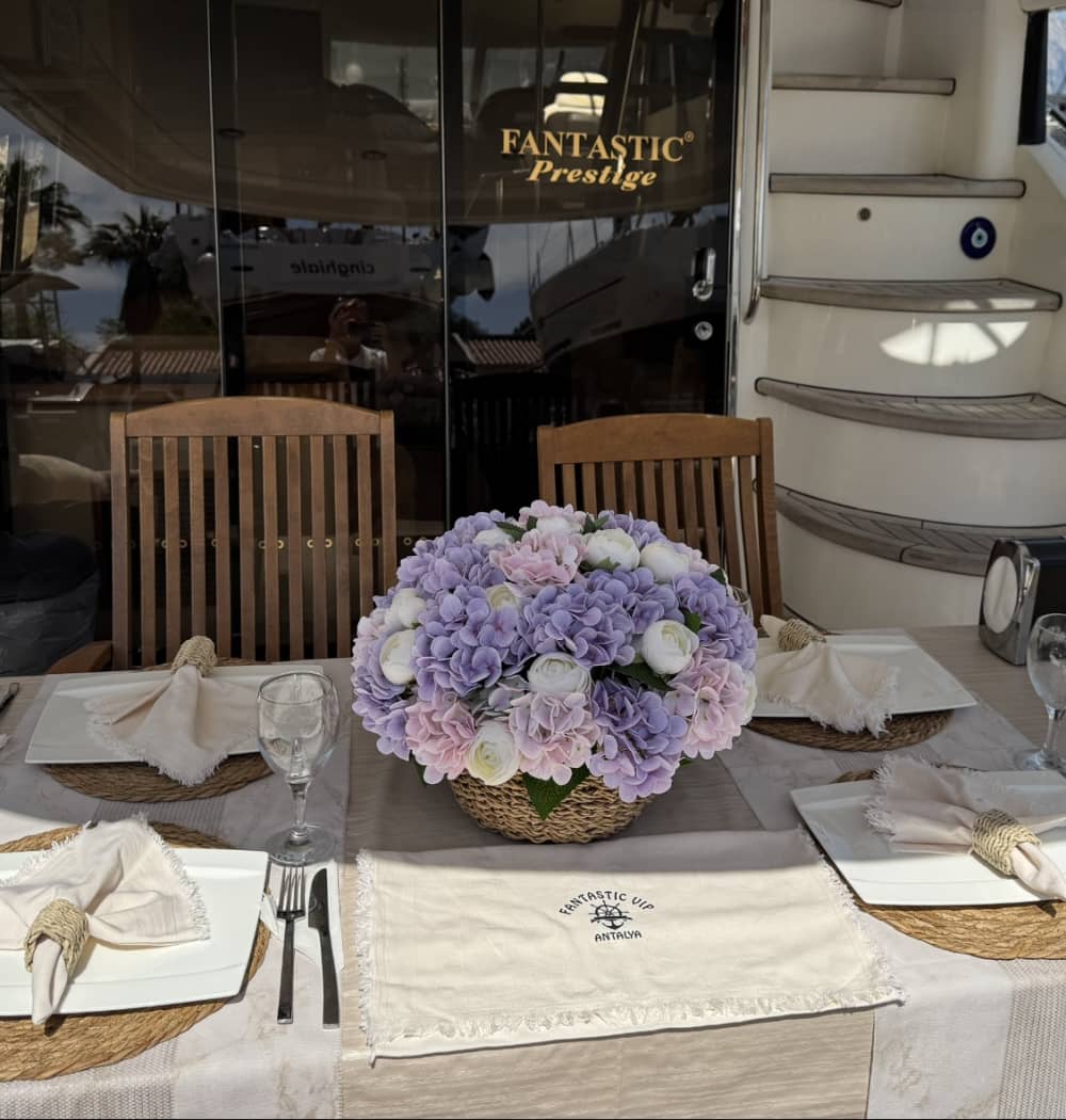 Σουλουάντα - Τουρκικές Μαλδίβες (από το λιμάνι του Κεμέρ)