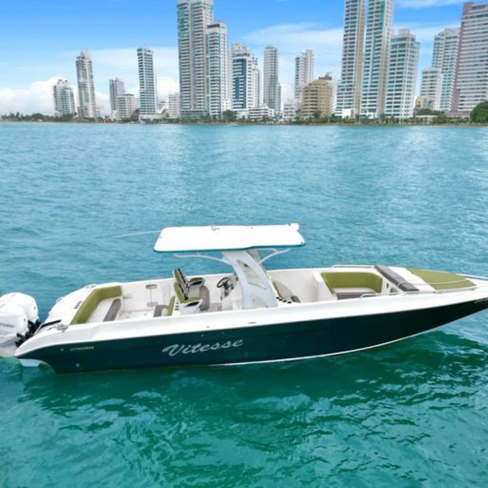 Découvrez Carthagène en bateau à moteur pendant 8 heures