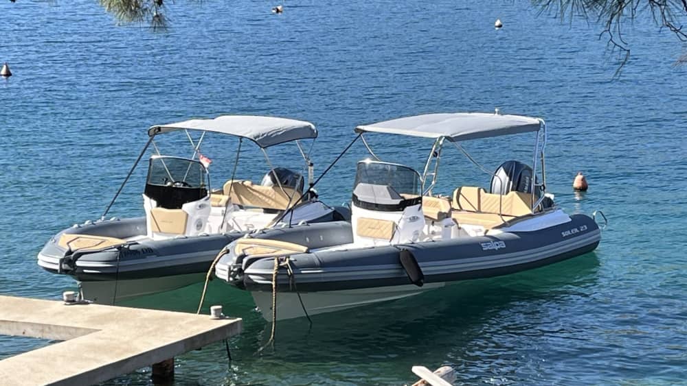 Discover Dubrovnik's shores: A complete day trip aboard a motorboat