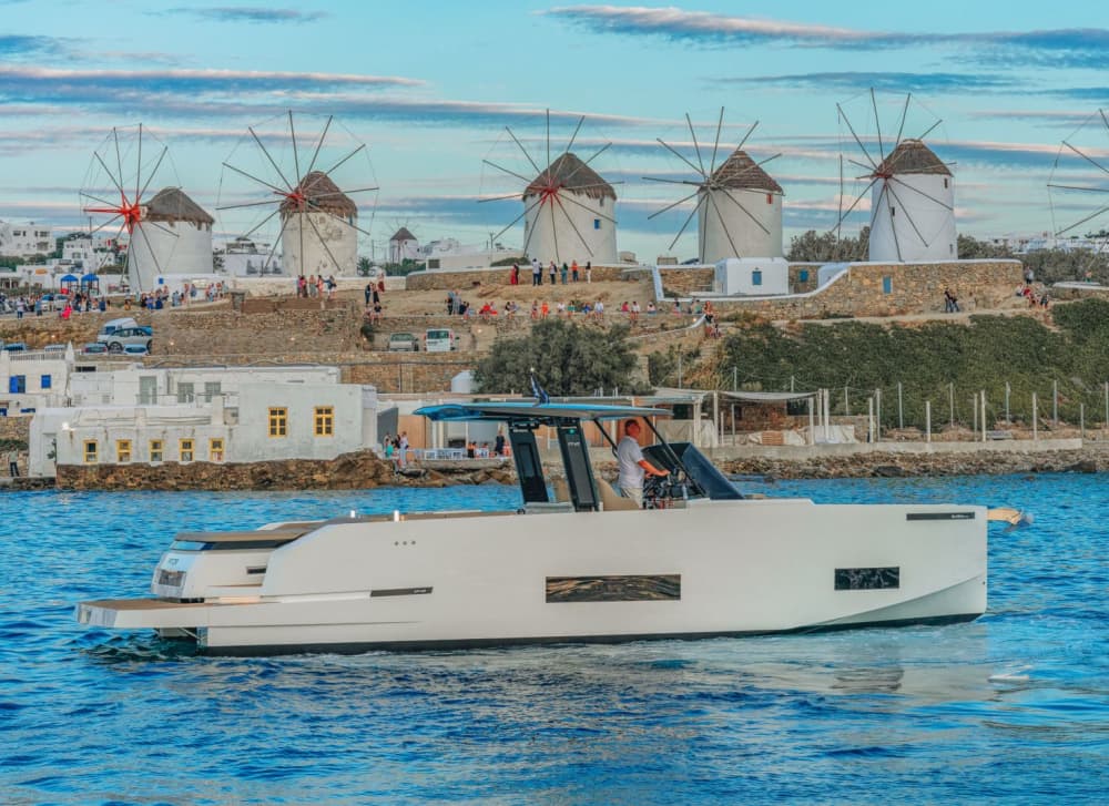 Two Islands, One Experience: Full-Day Private Cruise