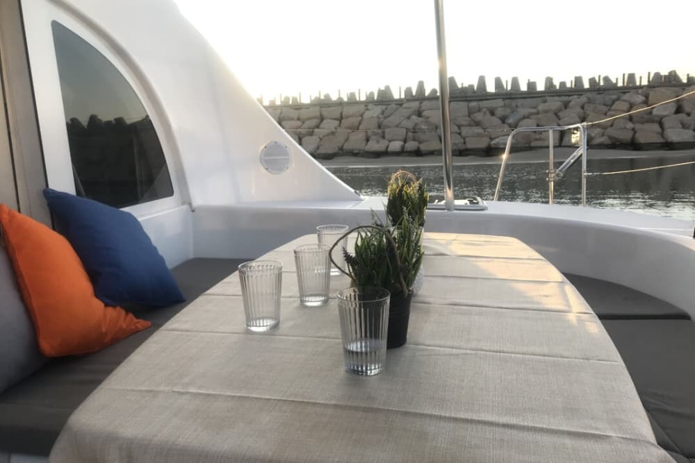 Aluguel de catamarã por dia inteiro em Herzliya