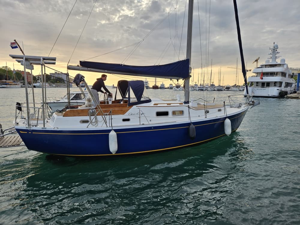 Journée complète de voile à bord d'un voilier à Zadar