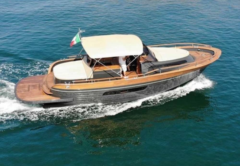 The island of la dolce vita – Heading for Capri from Maiori