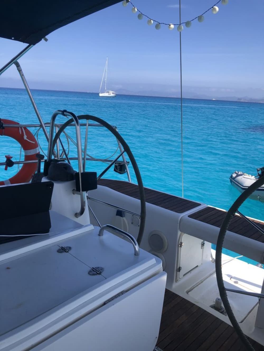 Full-day sailing trip in Valencia on a sailboat