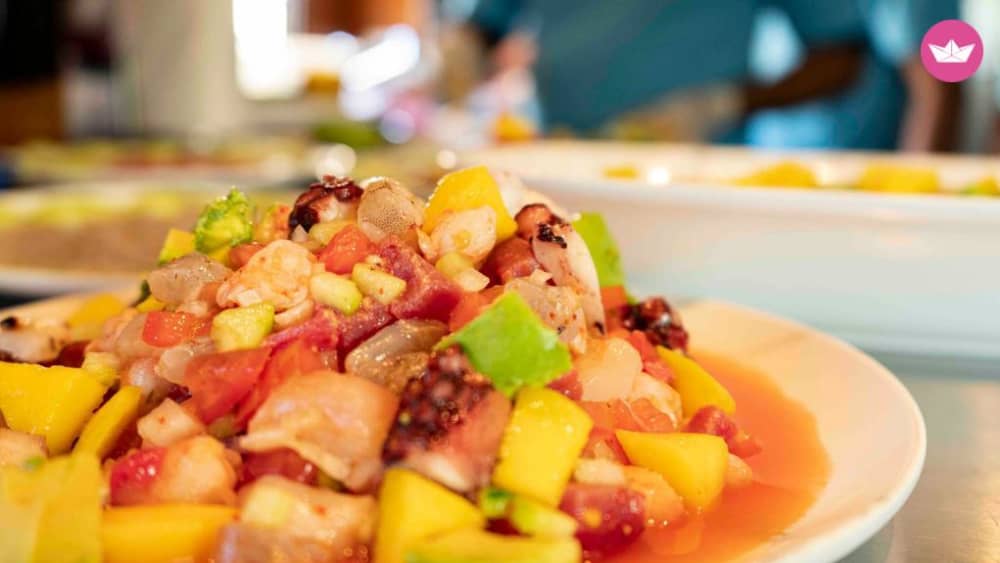 Cabos Beste mit der Yacht: Schwimmen, Schnorcheln und Essen auf See