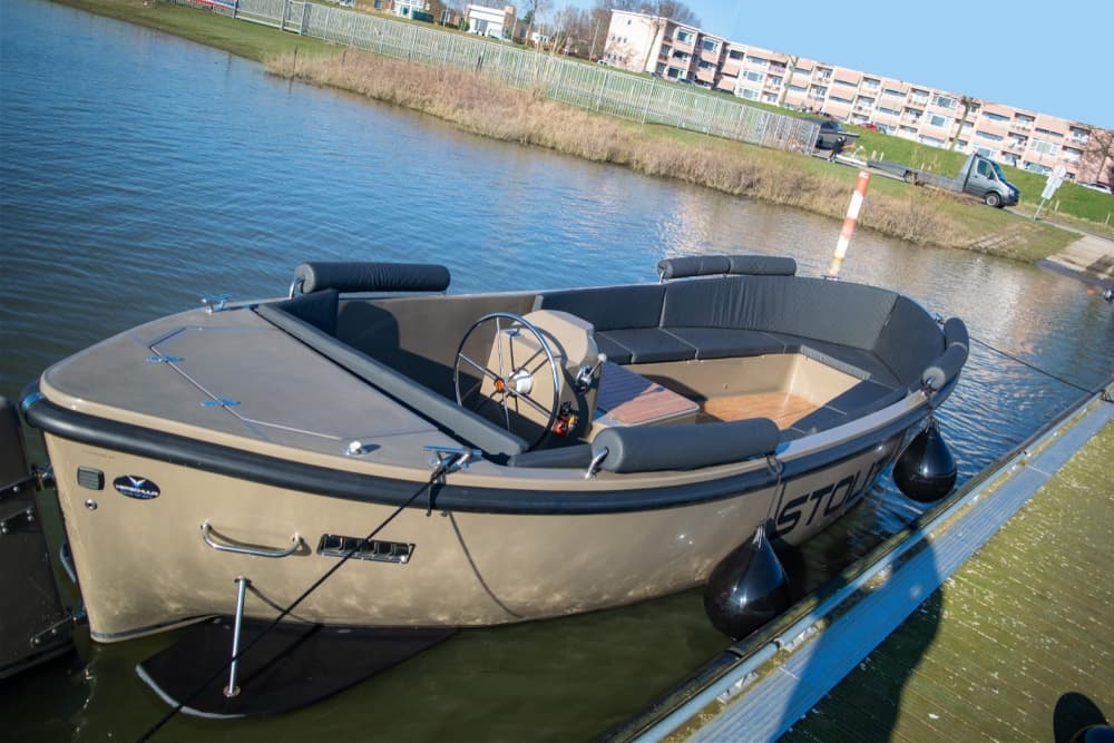 4 timmar sol runt Utrecht på en motorbåt