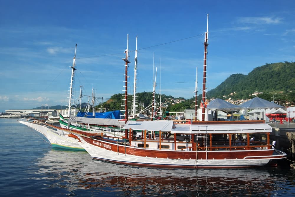 Angra dos Reis Schooner Tour – Tropical Island Discovery