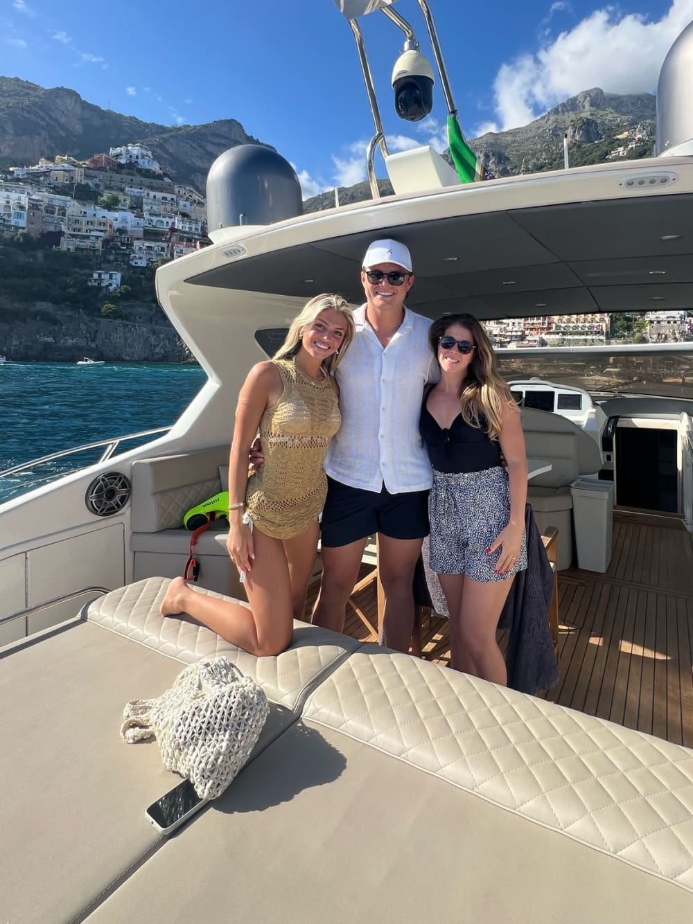 Отпразднуйте свое особое событие на побережье Амальфи на борту Mireja