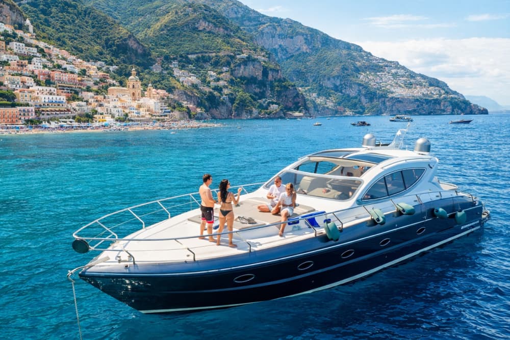 Амальфи: эксклюзивное путешествие по чудесам побережья Амальфи на борту Primatist G50 Mireja