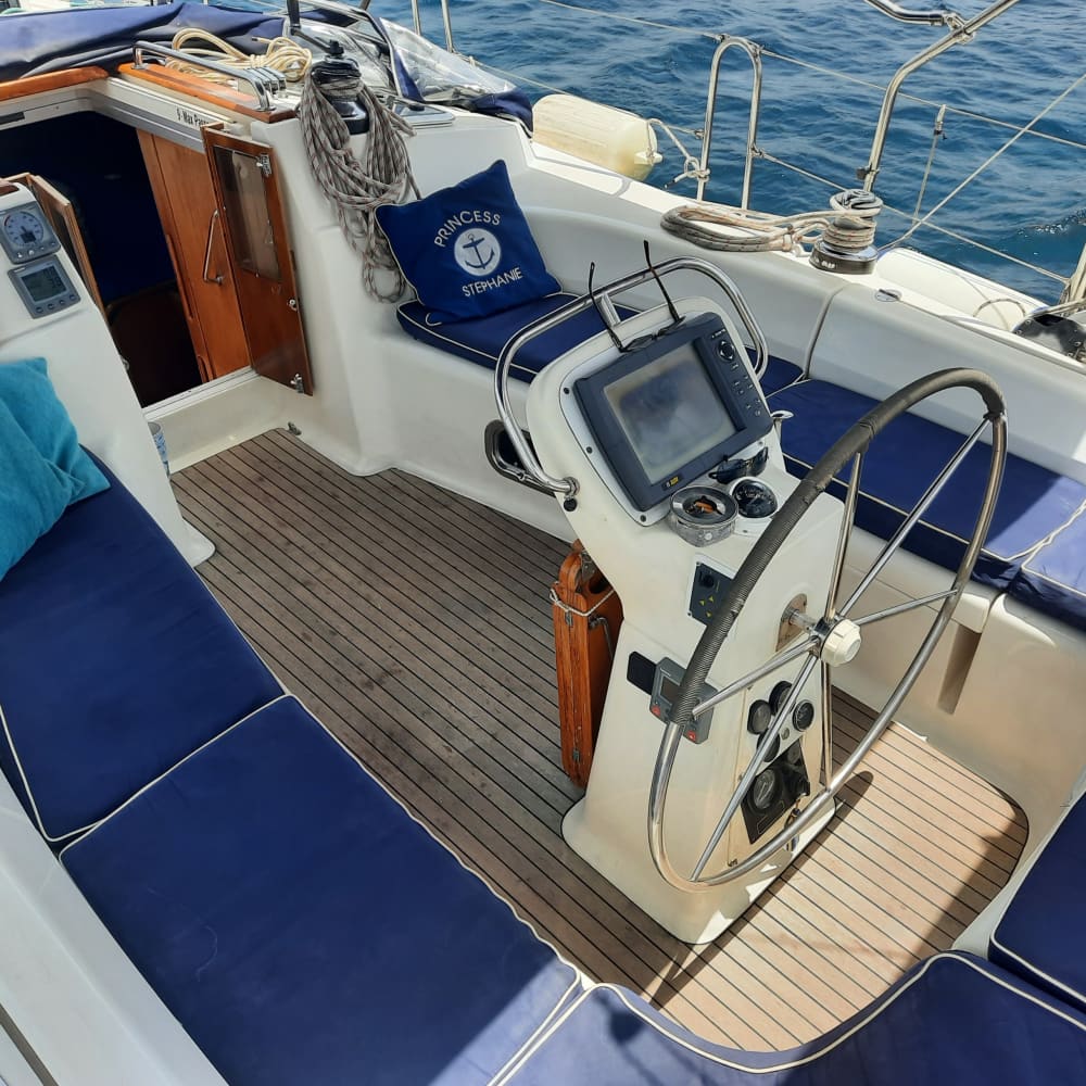 Experience a day of fun and relaxation on a beautiful sailing yacht, enjoy hidden coves, lagoons, breath taking cliffs and cristal clear bays.