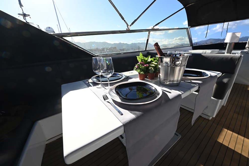 Побережье Палермо: круиз на целый день с закусками, солнцем и живописными остановками