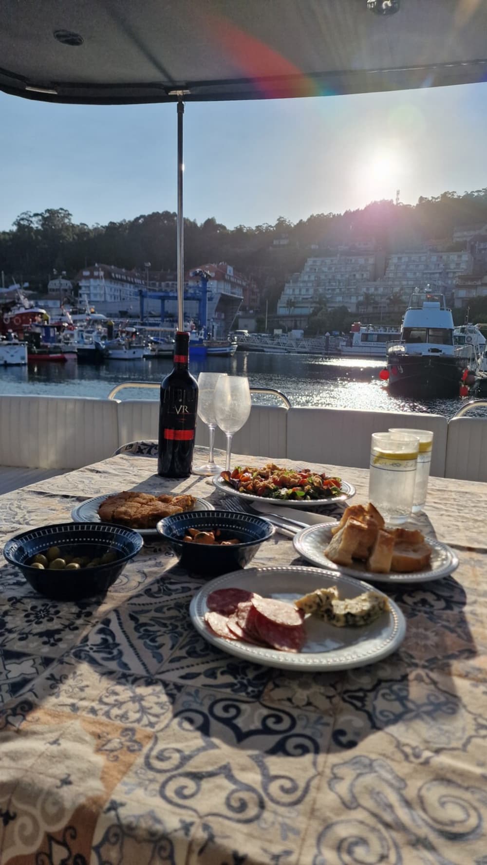 9 horas de sol y aguas turquesas alrededor de Sanxenxo.