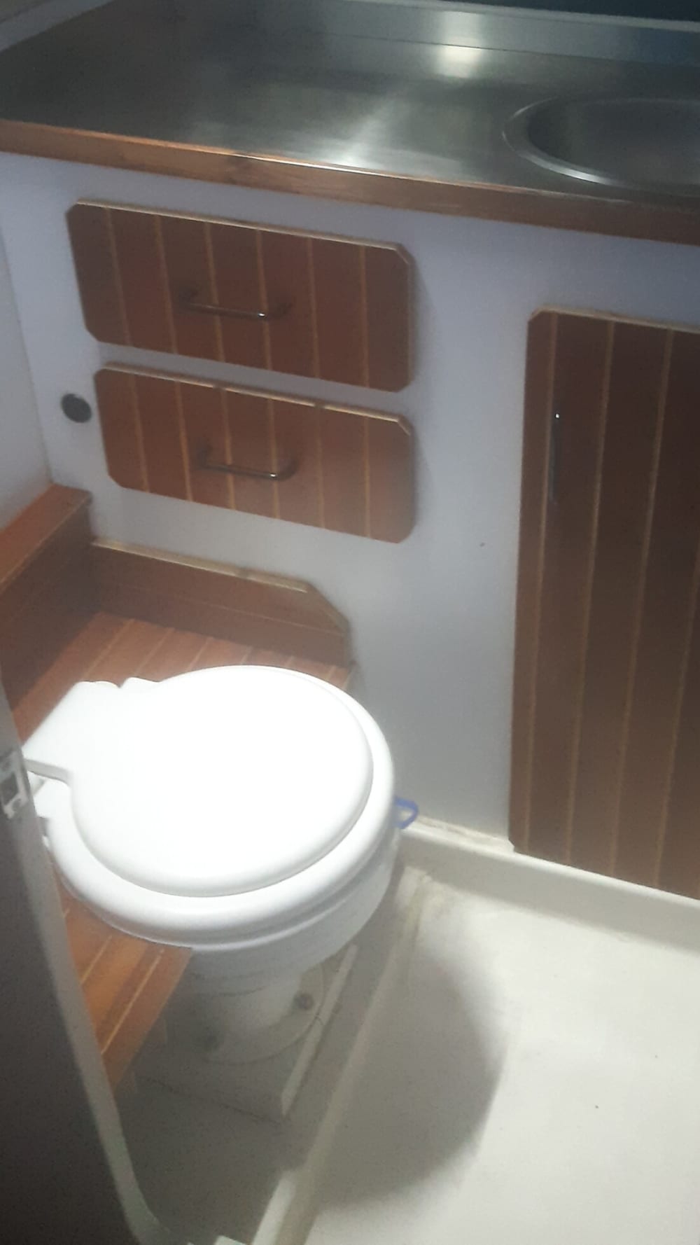 Escapade facile à Chipiona : une excursion en bateau à moteur de 3 h 30.