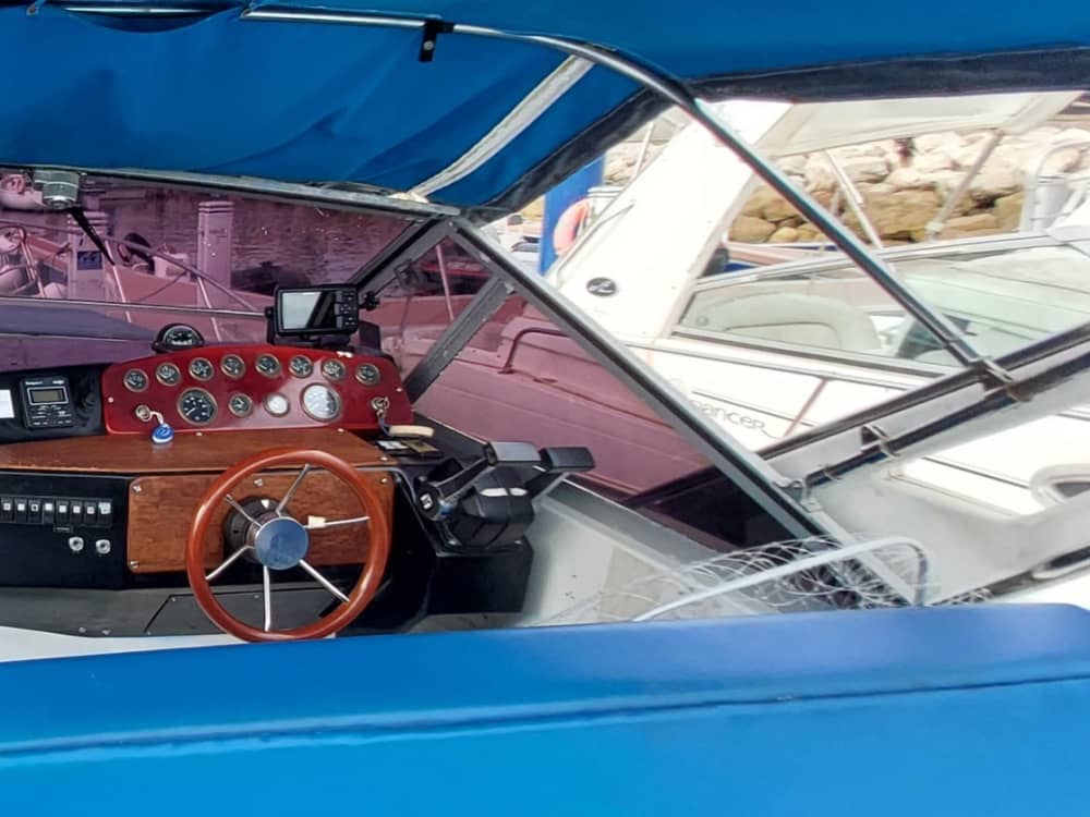 Easy Chipiona getaway: A 3h30 boat trip on a motorboat