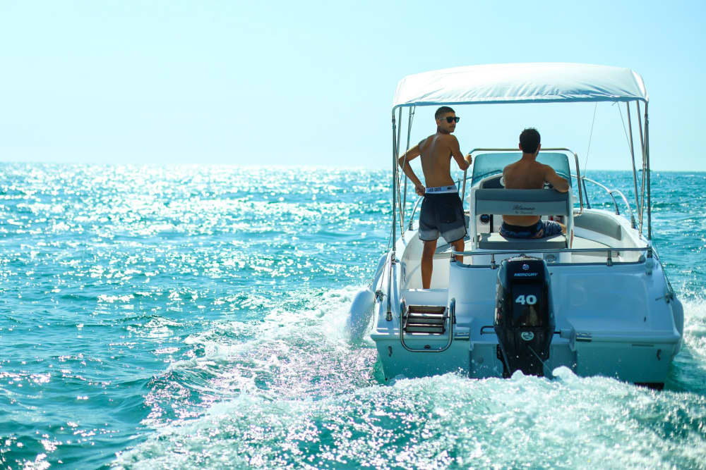 Découverte de Vieste en demi-journée : Votre courte escapade en bateau à moteur