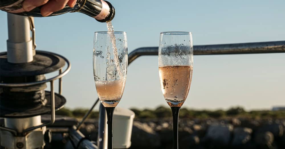 Experiencia de navegación de día completo en velero en Tavira.