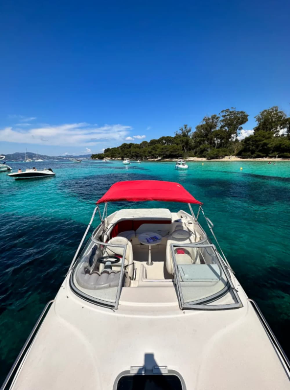 Båtkryssning från Cannes: Esterel- och Lérinsöarna med snorkling