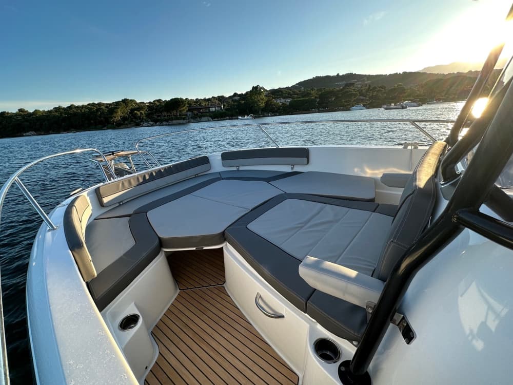 Entdecken Sie Porto-Vecchio: Ein ganzer Tag Sonne auf einem Motorboot